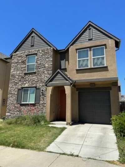 Home For Rent in Merced, California