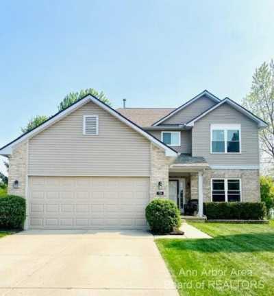 Home For Sale in Milan, Michigan