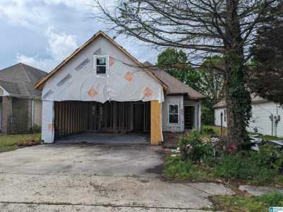 Home For Sale in Pelham, Alabama