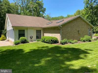 Home For Sale in York Springs, Pennsylvania