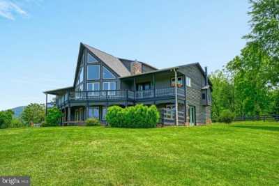 Home For Sale in Bentonville, Virginia