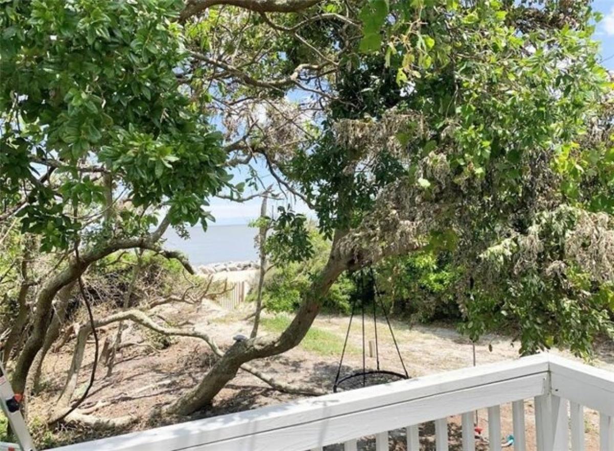 Picture of Home For Sale in Jekyll Island, Georgia, United States
