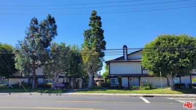 Home For Sale in Cypress, California