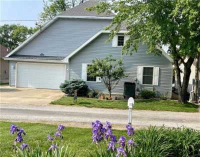 Home For Sale in Neoga, Illinois