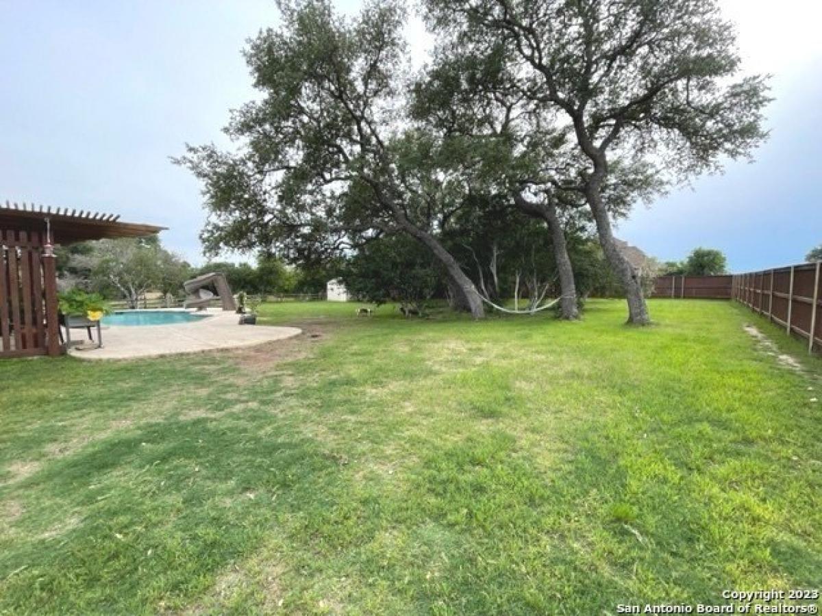 Picture of Home For Sale in Castroville, Texas, United States