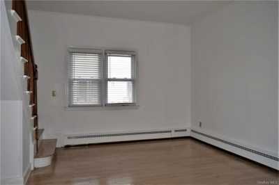 Apartment For Rent in Pleasantville, New York
