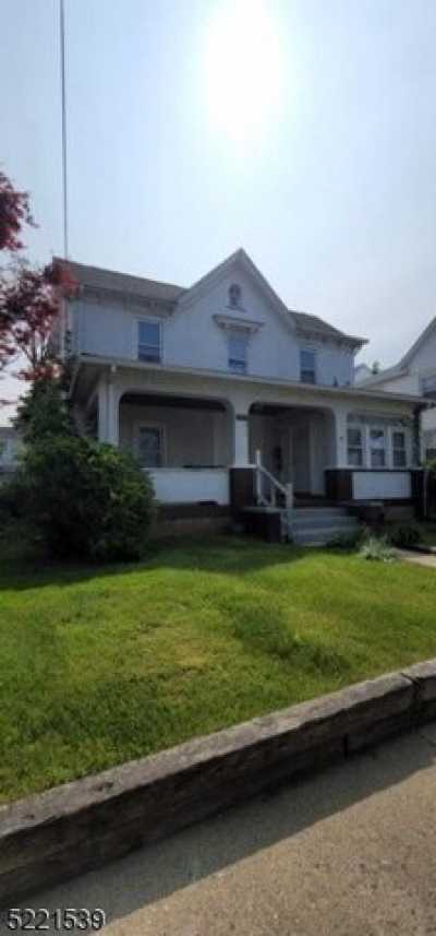 Home For Sale in Dover, New Jersey