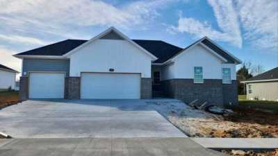 Home For Sale in Rogersville, Missouri