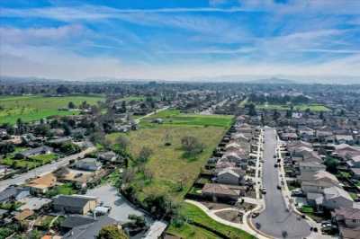 Residential Land For Sale in Hollister, California