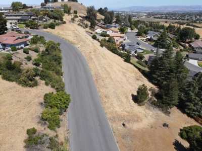 Residential Land For Sale in Hollister, California
