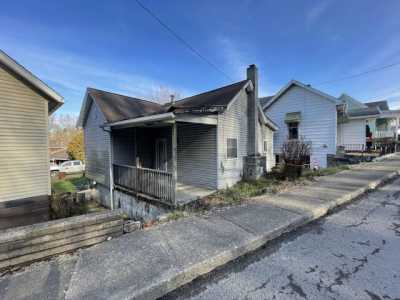 Home For Sale in Monongah, West Virginia