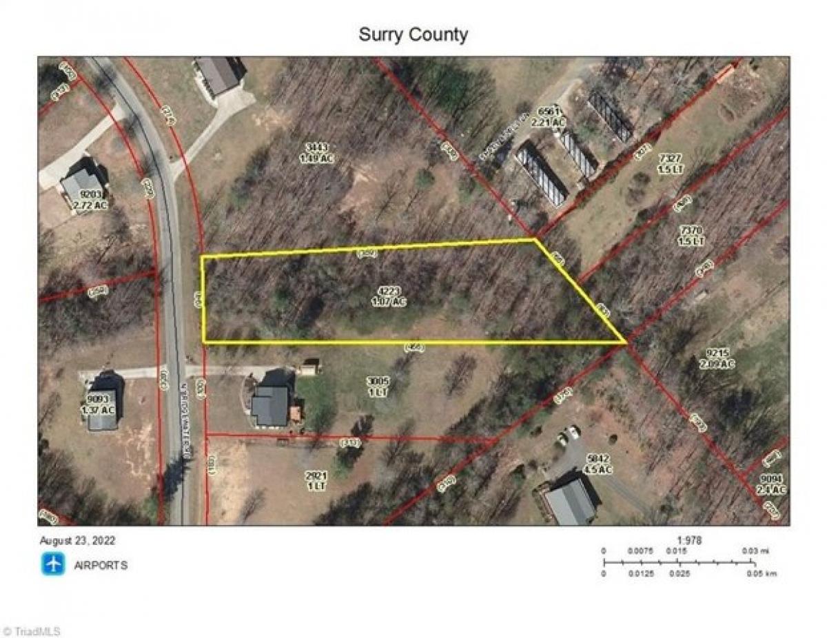 Picture of Residential Land For Sale in Mount Airy, North Carolina, United States