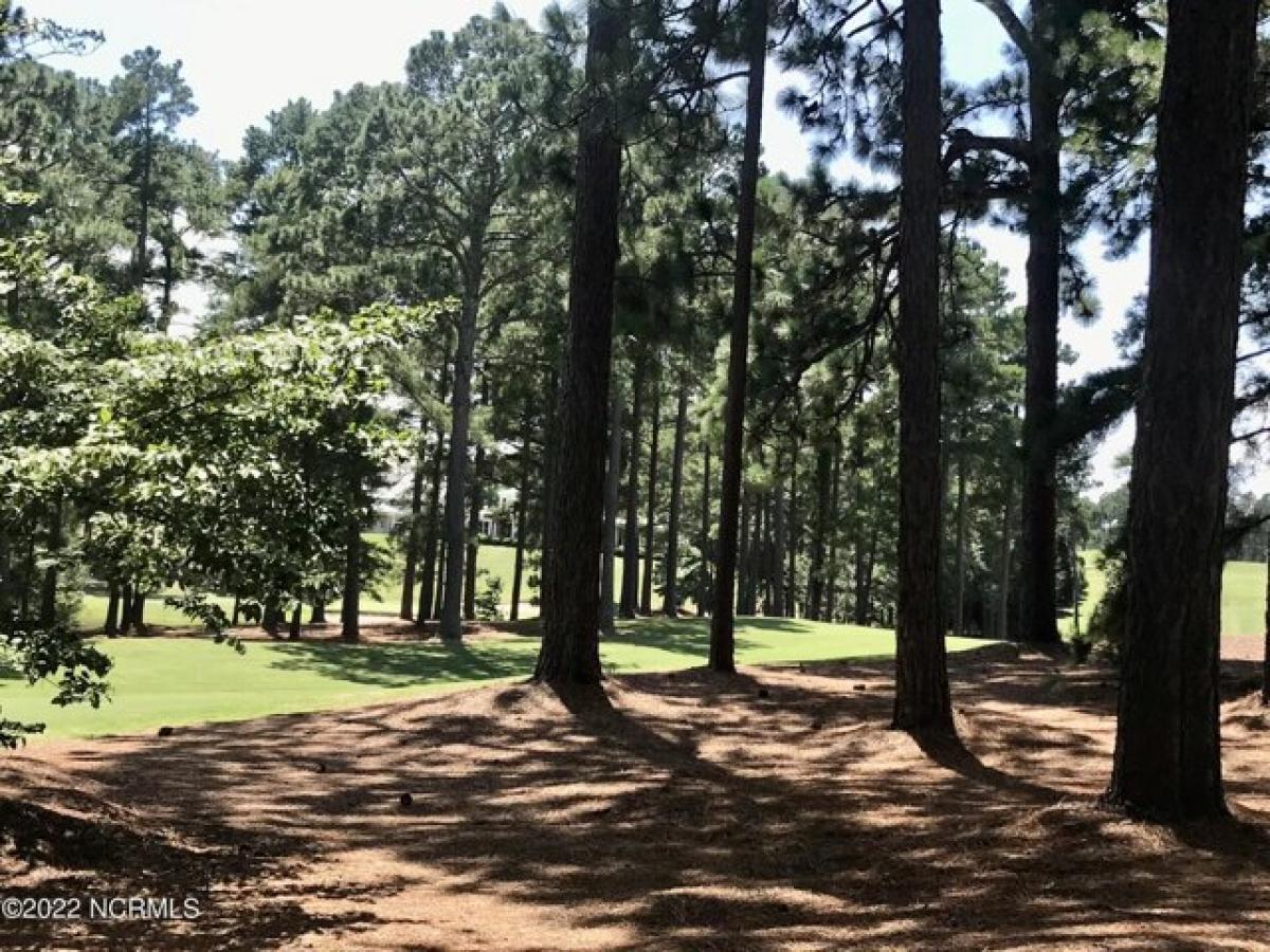 Picture of Residential Land For Sale in Pinehurst, North Carolina, United States