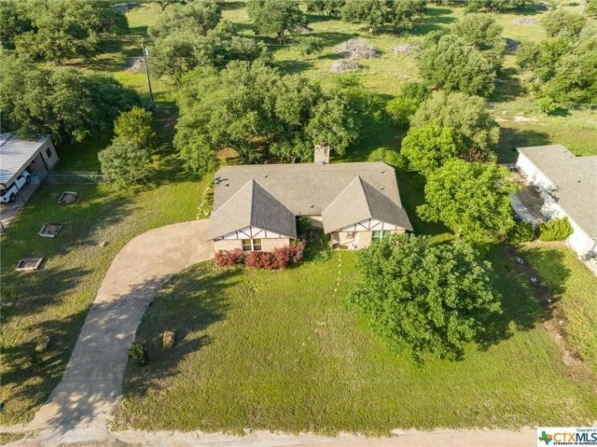 Picture of Home For Sale in Gatesville, Texas, United States