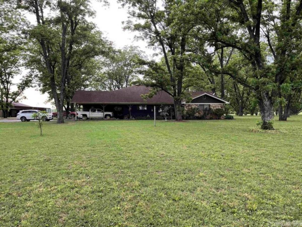Picture of Home For Sale in Kennett, Missouri, United States