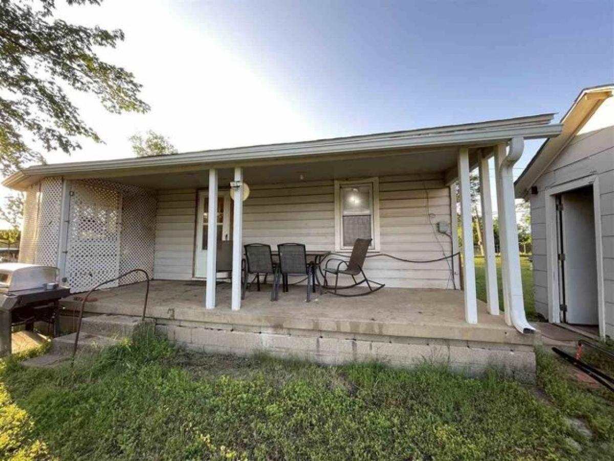 Picture of Home For Sale in Cushing, Oklahoma, United States
