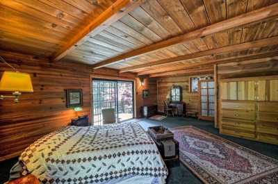Home For Sale in Weaverville, California