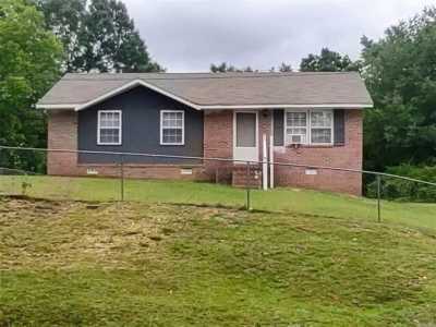 Home For Sale in Notasulga, Alabama