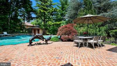 Home For Sale in Jenkintown, Pennsylvania
