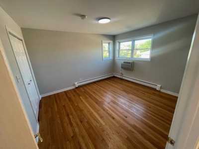 Home For Rent in Skokie, Illinois