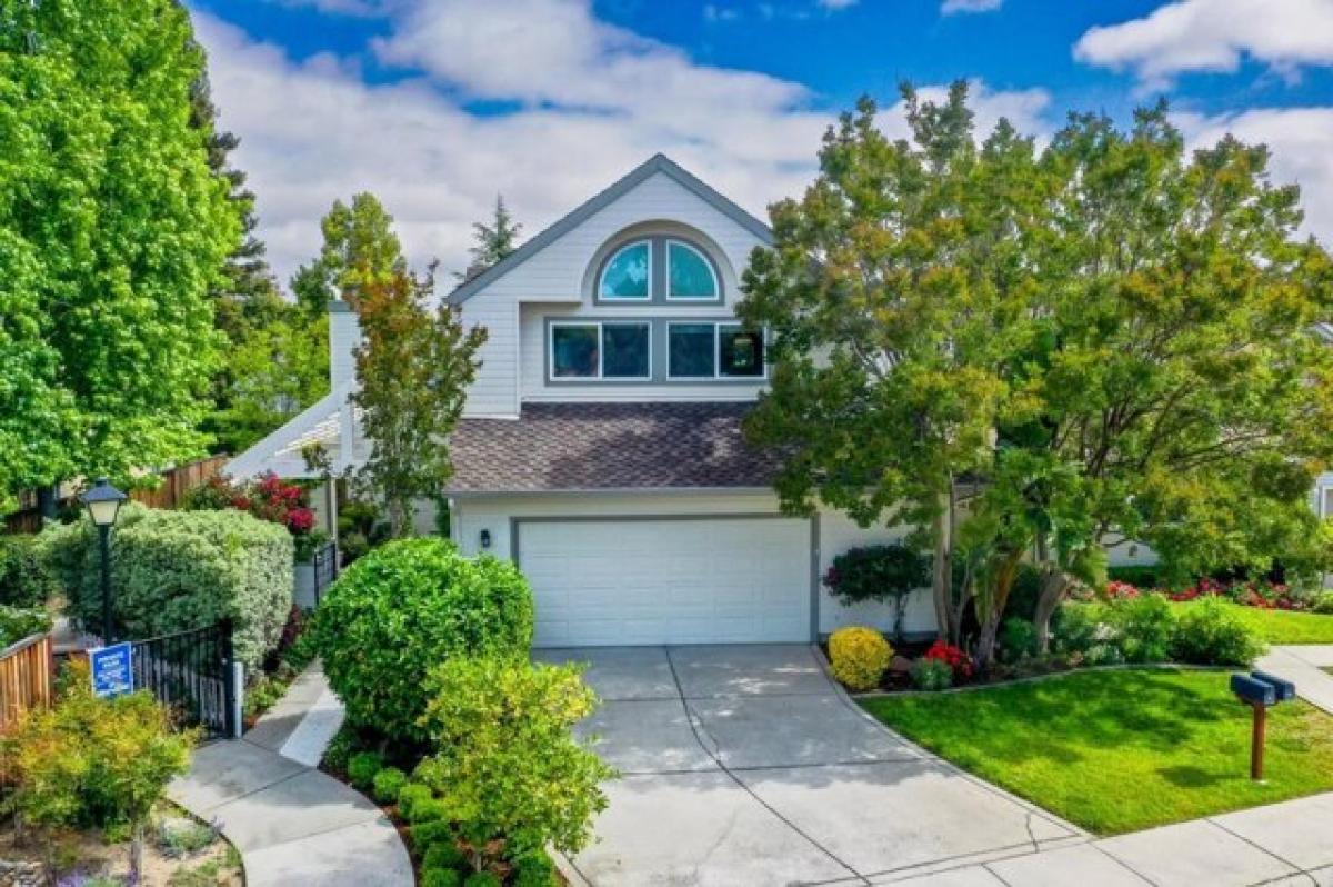 Picture of Home For Sale in Mountain View, California, United States