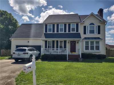 Home For Sale in Colonial Heights, Virginia