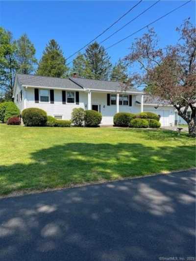 Home For Sale in Ansonia, Connecticut