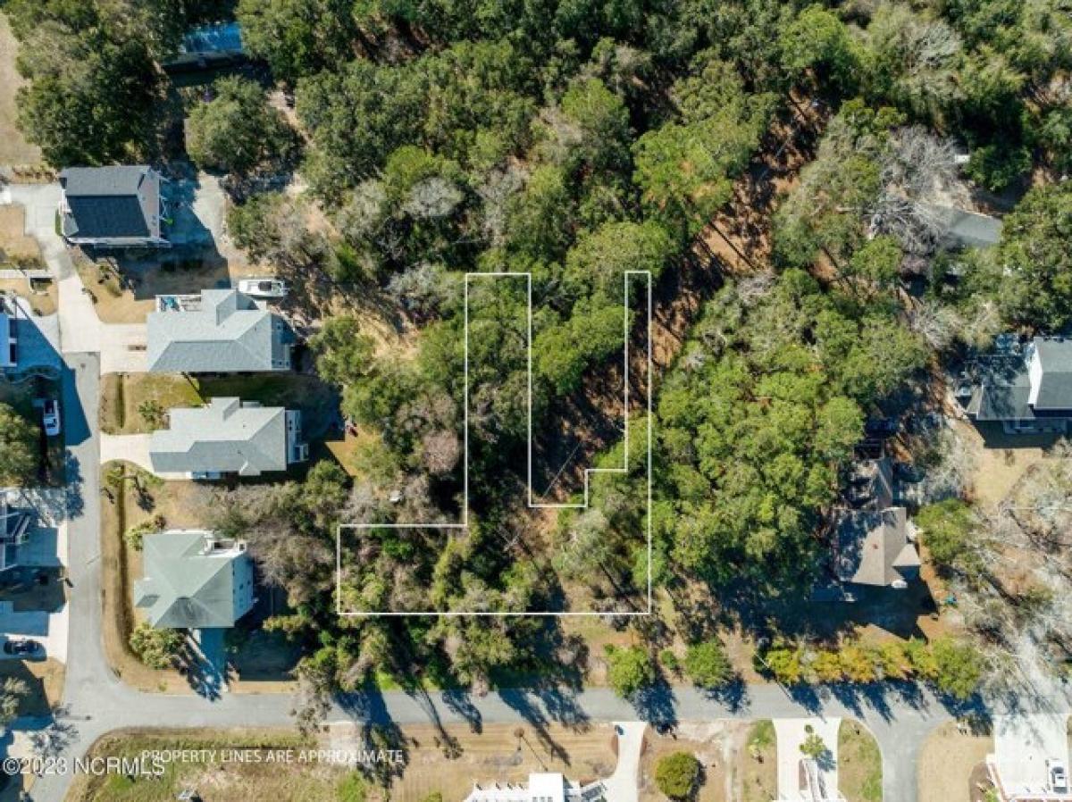 Picture of Residential Land For Sale in Wilmington, North Carolina, United States