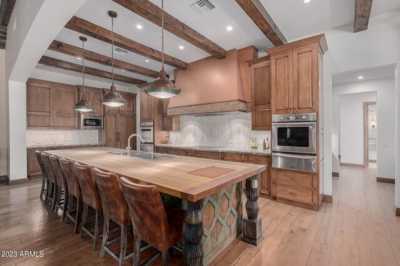 Home For Sale in Paradise Valley, Arizona