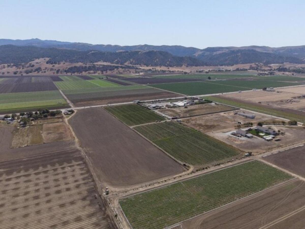 Picture of Residential Land For Sale in San Juan Bautista, California, United States