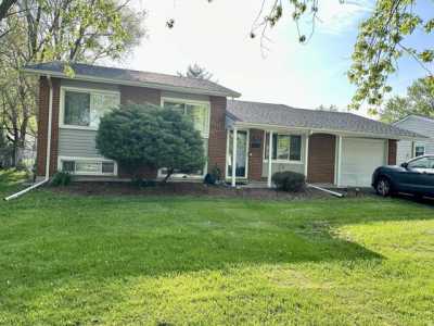 Home For Sale in Matteson, Illinois