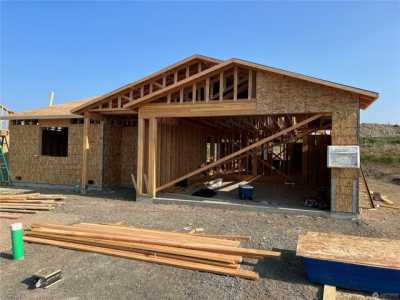 Home For Sale in East Wenatchee, Washington