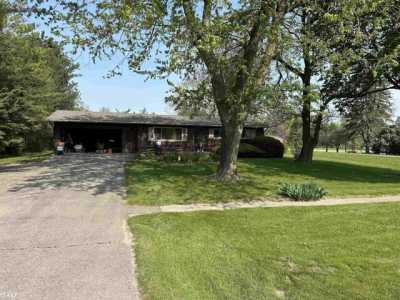 Home For Sale in Lapeer, Michigan