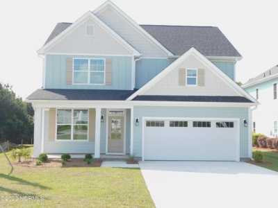 Home For Sale in Holly Ridge, North Carolina