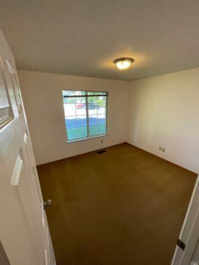 Home For Rent in Santa Rosa, California