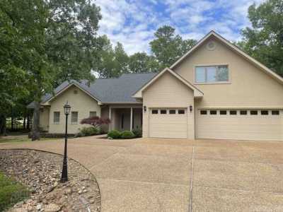 Home For Sale in Hot Springs Village, Arkansas