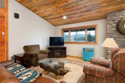 Home For Sale in Ennis, Montana