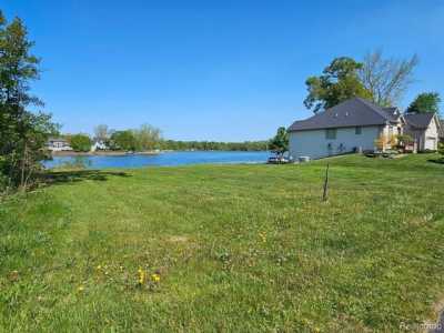 Residential Land For Sale in Fenton, Michigan