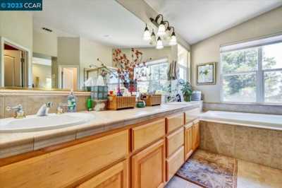 Home For Sale in Clayton, California