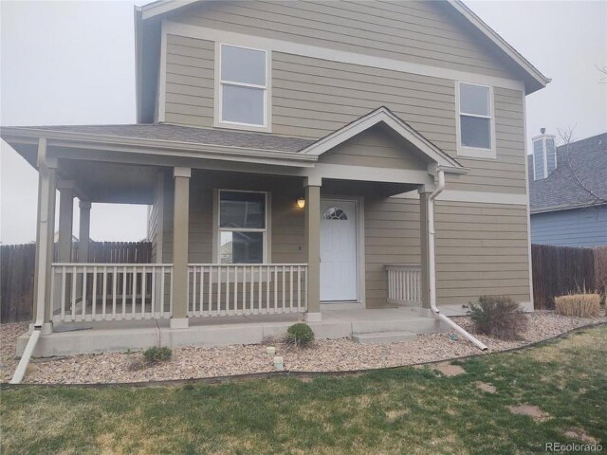 Picture of Home For Sale in Strasburg, Colorado, United States