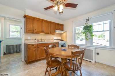 Home For Sale in Fair Lawn, New Jersey