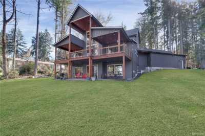 Home For Sale in Fox Island, Washington