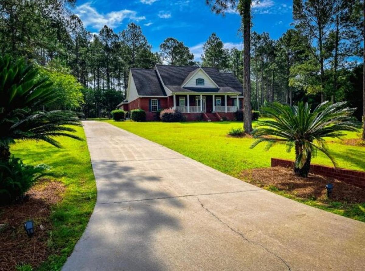 Picture of Home For Sale in Moultrie, Georgia, United States