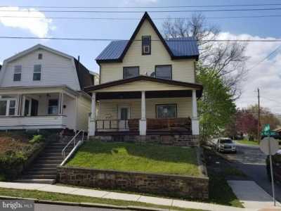 Home For Sale in Altoona, Pennsylvania