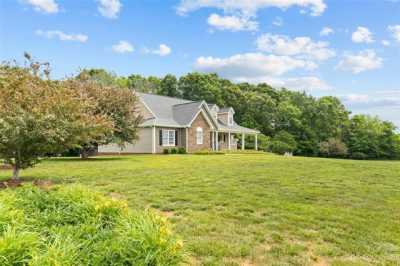 Home For Sale in Claremont, North Carolina