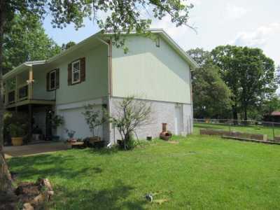 Home For Sale in Marshfield, Missouri