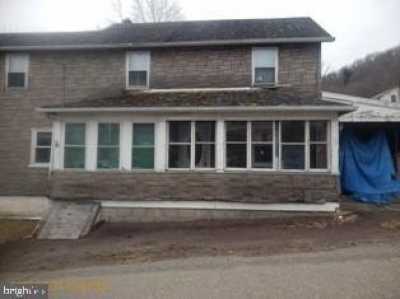 Home For Sale in Rock Glen, Pennsylvania