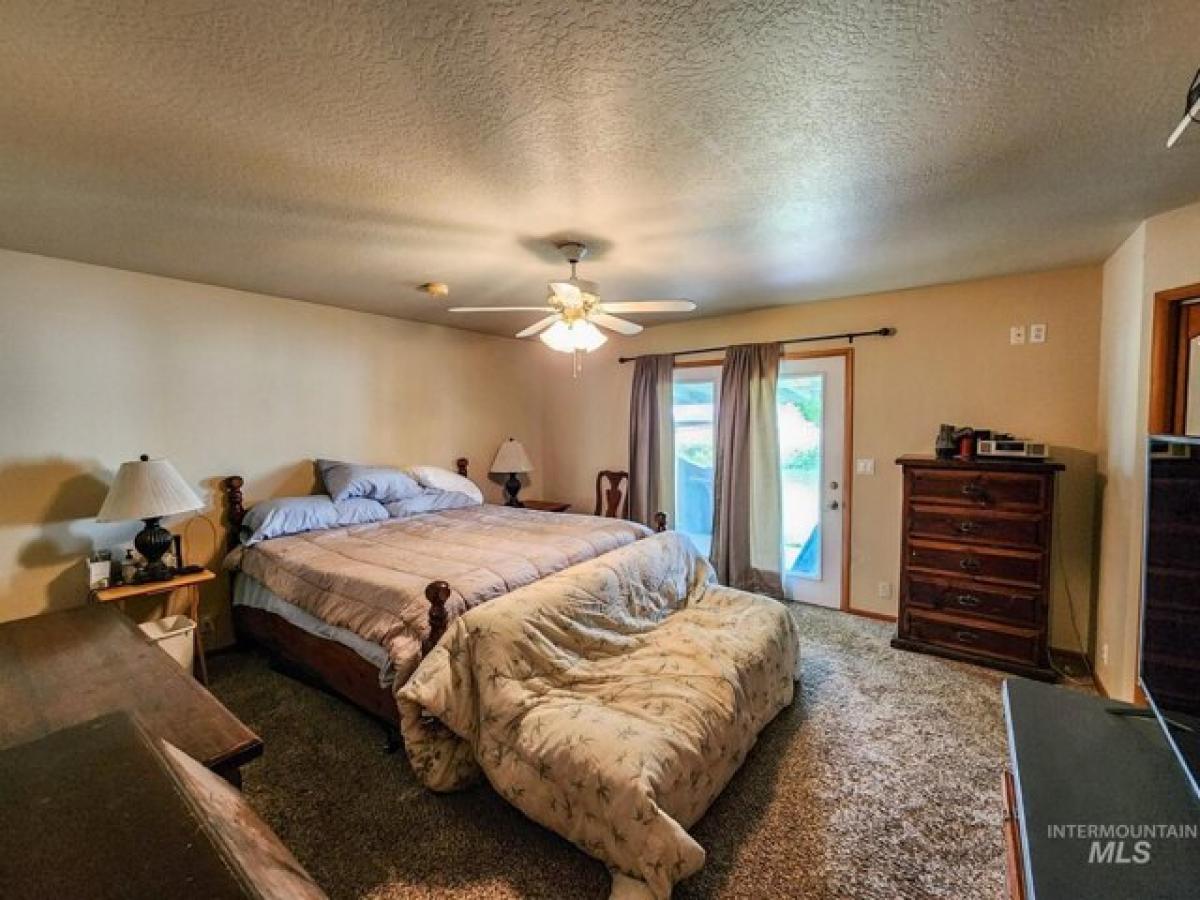 Picture of Home For Sale in Emmett, Idaho, United States