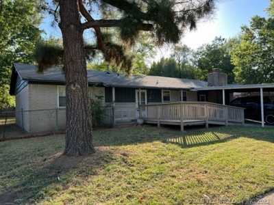Home For Sale in Collinsville, Oklahoma