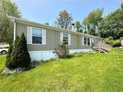 Home For Sale in Imperial, Pennsylvania